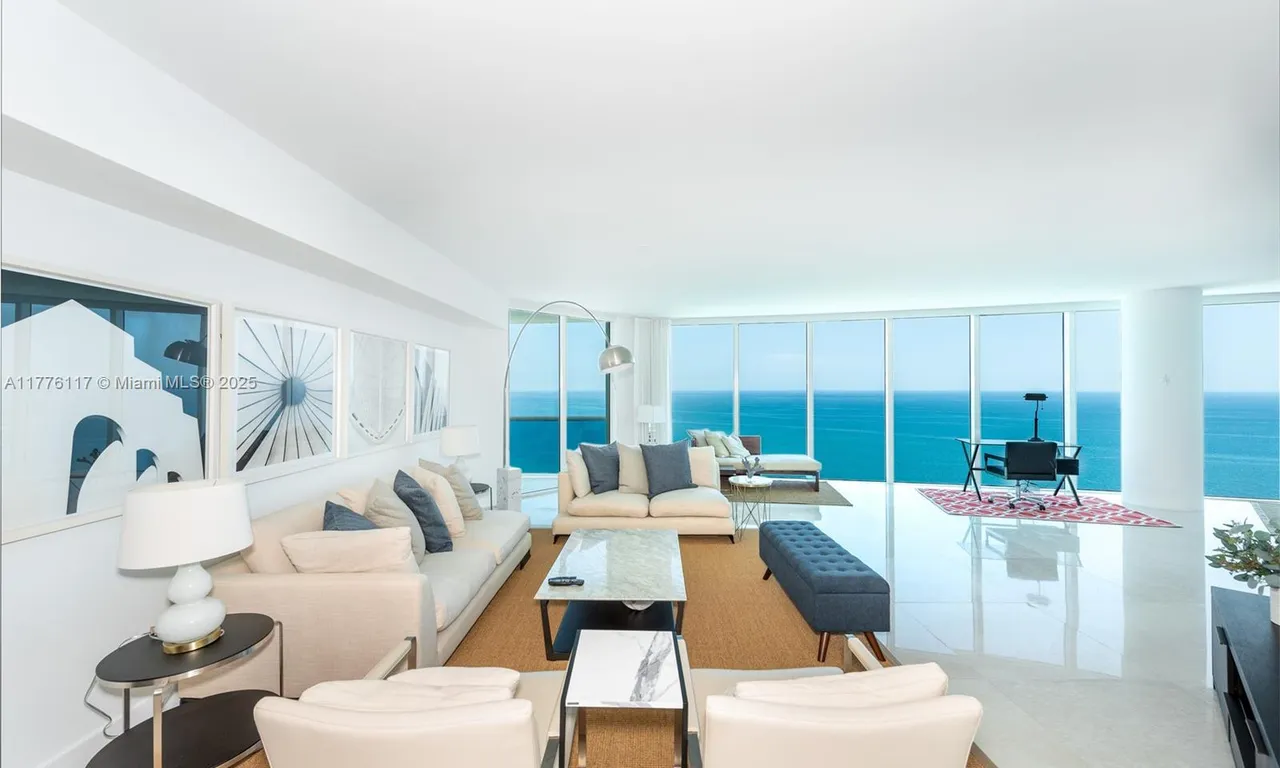 2711 S Ocean Dr # 3202, Hollywood FL 33019
