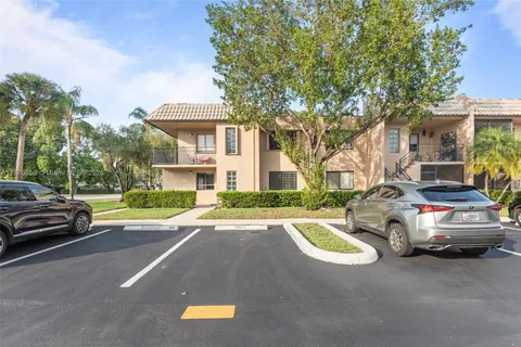 340 Racquet Club Rd # 201, Weston FL 33326