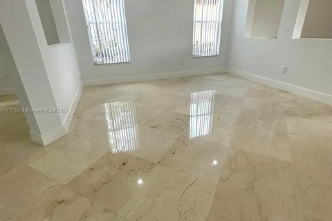 3922 W Whitewater Ave, Weston FL 33332