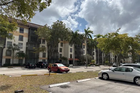 5550 NW 44th St # 114B, Lauderhill FL 33319