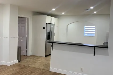 2733 SW 46th Ct # 2733, Dania Beach FL 33312