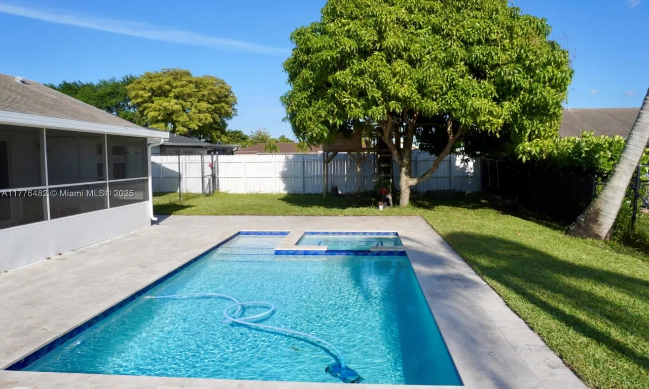 9549 Burlington Pl, Boca Raton FL 33434