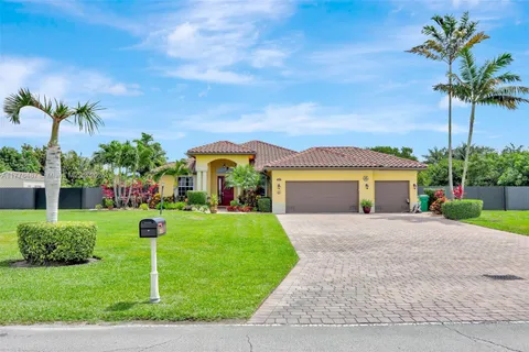 20951 SW 134th Ave, Miami FL 33177