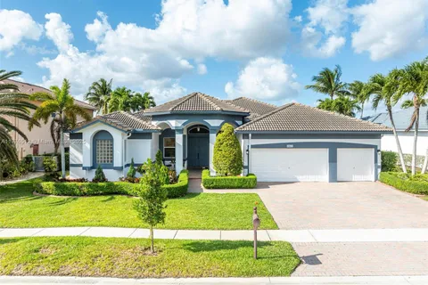 18633 SW 24th St, Miramar FL 33029