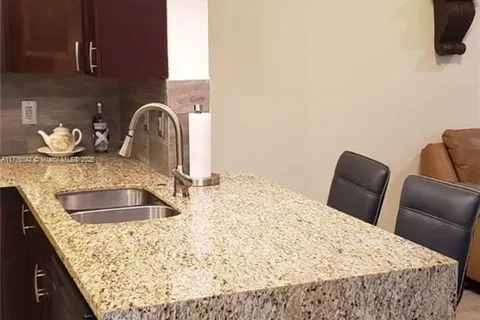 3918 Cherry Ln, Weston FL 33332