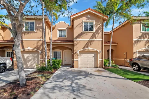 21435 SW 85th Psge # 21435, Cutler Bay FL 33189