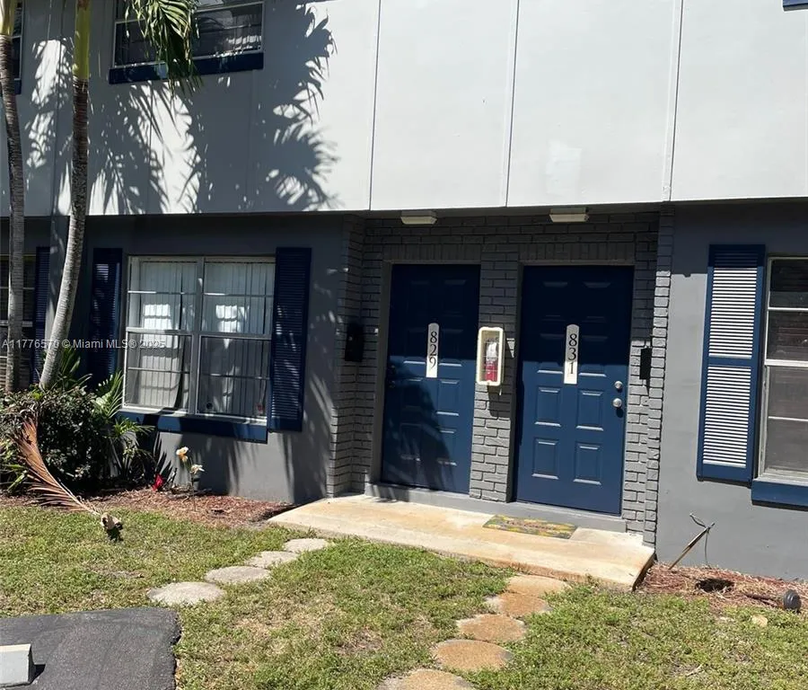 829 NW 46th Ave # 829, Plantation FL 33317