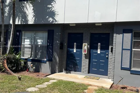 829 NW 46th Ave # 829, Plantation FL 33317