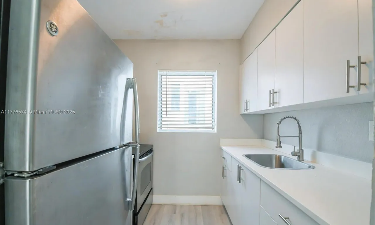 934 Meridian Ave # 14, Miami Beach FL 33139