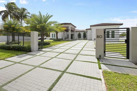 80 NW 129th Ave, Miami FL 33182