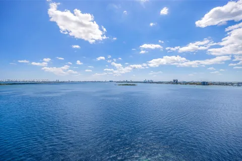 665 NE 25th St # 1201, Miami FL 33137