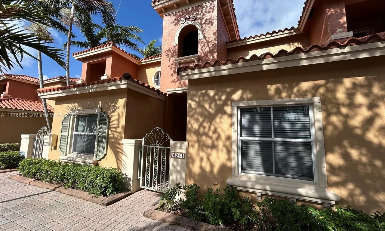 4961 Leeward Ln # 3102, Dania Beach FL 33312