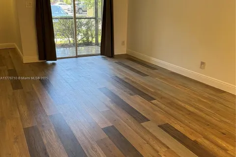 103 Gardens Dr # 103, Pompano Beach FL 33069
