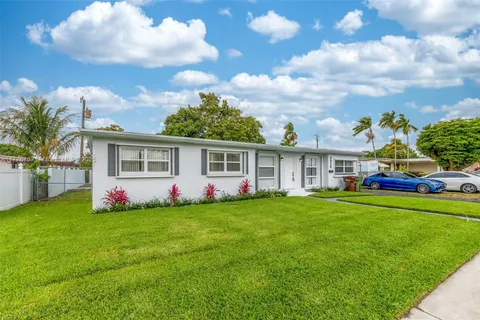 5830 W 12th Ln, Hialeah FL 33012