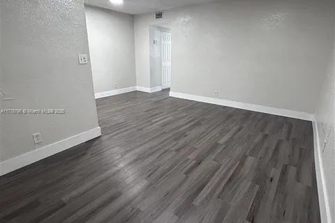 2150 Madison St # 6, Hollywood FL 33020