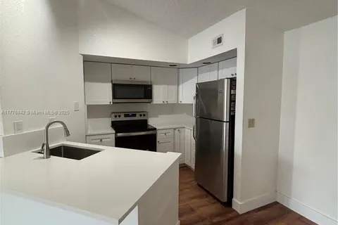 643 VISTA ISLES # 1826, Sunrise FL 33325