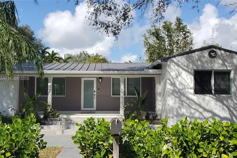 6463 Manor Ln, South Miami FL 33143