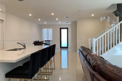 2422 SW 145th Pl, Miami FL 33175