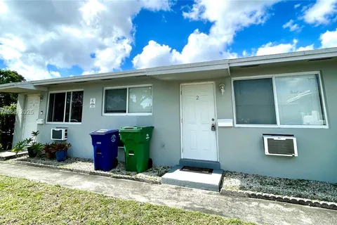 7551 Venetian St # 1, Miramar FL 33023