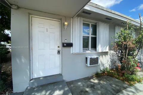 7551 Venetian St # 1, Miramar FL 33023