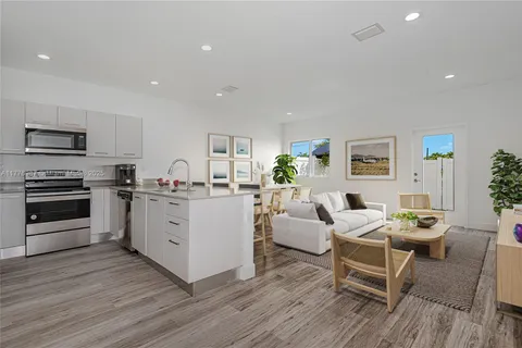 625 NW 30th Ter # 0600, Pompano Beach FL 33069