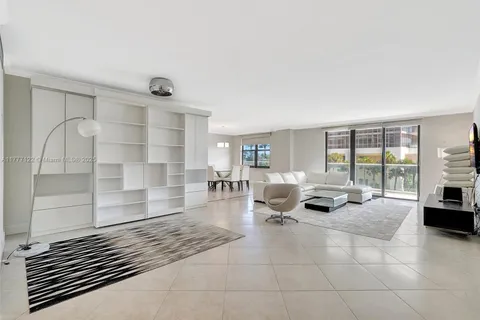 9801 Collins Ave # 5S, Bal Harbour FL 33154