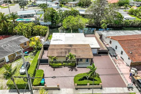11210 SW 47th Ter, Miami FL 33165