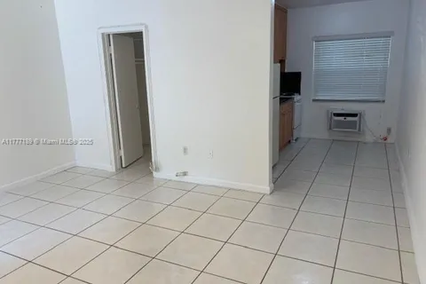 826 Salzedo St # 830, Coral Gables FL 33134