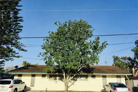 1212 N 58th Ave, Hollywood FL 33021