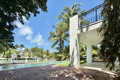 4464 Prairie Ave, Miami Beach FL 33140