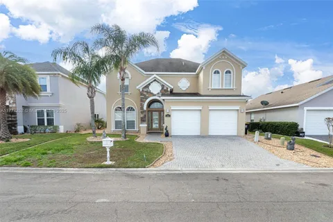 2663 SAND HILL POINT CIRCLE # 0, Davenport FL 33837