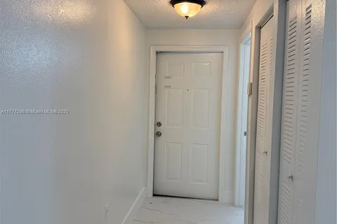 3221 Sabal Palm Mnr # 105, Davie FL 33024