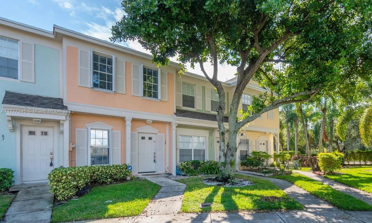 65 Whitehead Cir # 65, Weston FL 33326