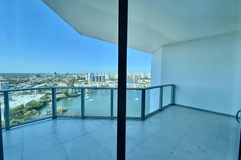 17301 Biscayne Blvd # 8, North Miami Beach FL 33160