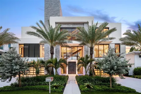 3052 N Atlantic Blvd, Fort Lauderdale FL 33308