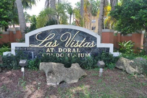 8290 Lake Dr # 422, Doral FL 33166
