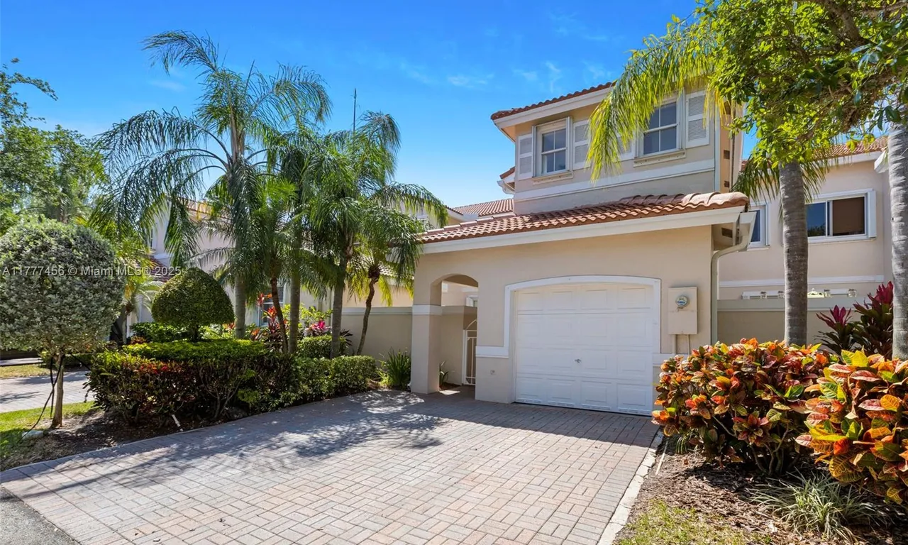924 Doveplum Ct # 924, Hollywood FL 33019