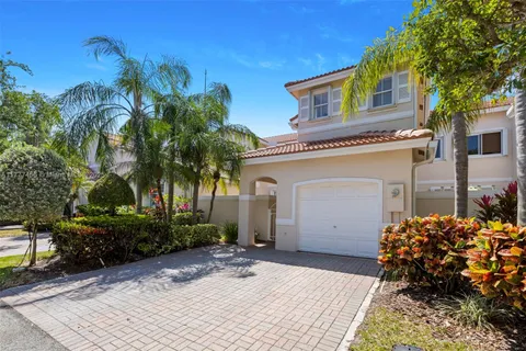 924 Doveplum Ct # 924, Hollywood FL 33019