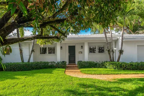 1428 Trillo Ave, Coral Gables FL 33146