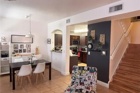 6103 NW 114th Pl # 258, Doral FL 33178