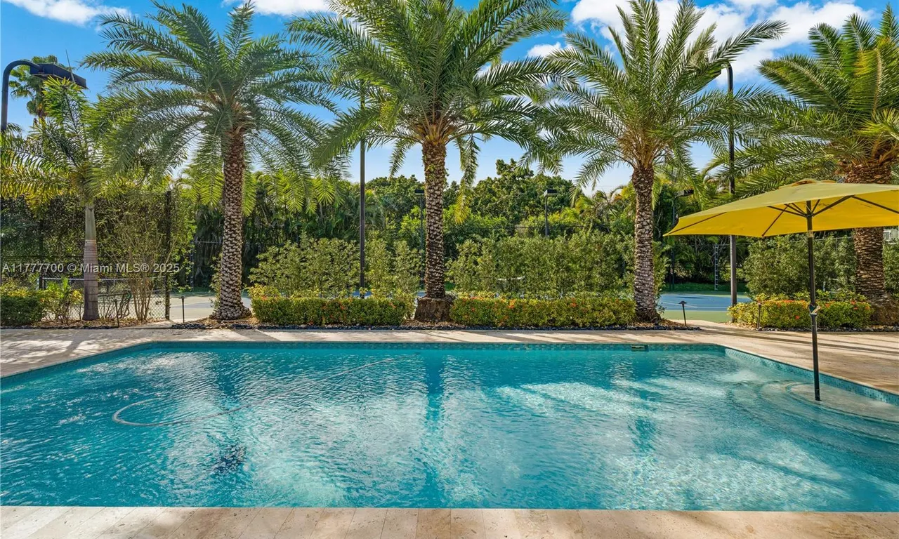 13220 SW 63rd Ave, Pinecrest FL 33156