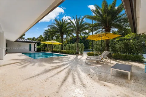 13220 SW 63rd Ave, Pinecrest FL 33156