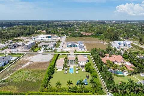 16730 Stratford Ct, Southwest Ranches FL 33331