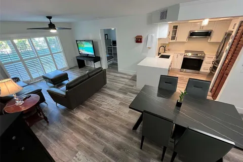 2005 SE 10th Ave # 412, Fort Lauderdale FL 33316
