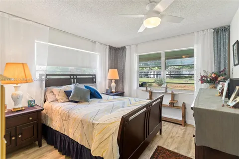 4 Markham A # 4, Deerfield Beach FL 33442