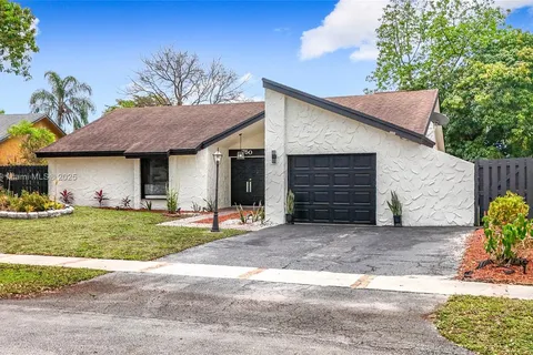 750 77th Ave, Plantation FL 33324