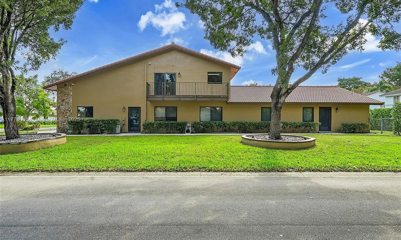 1840 NW 93rd Ter # 1, Coral Springs FL 33071