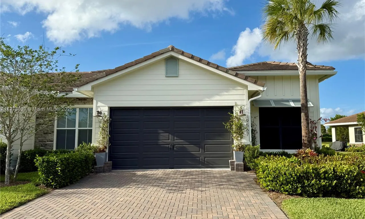 19567 Weathervane Way, Loxahatchee FL 33470
