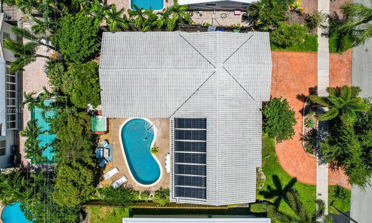 6421 NE 22nd Ave, Fort Lauderdale FL 33308