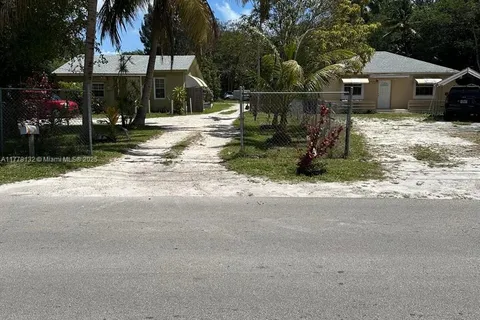 15003 NE 8th Ave, Miami FL 33161